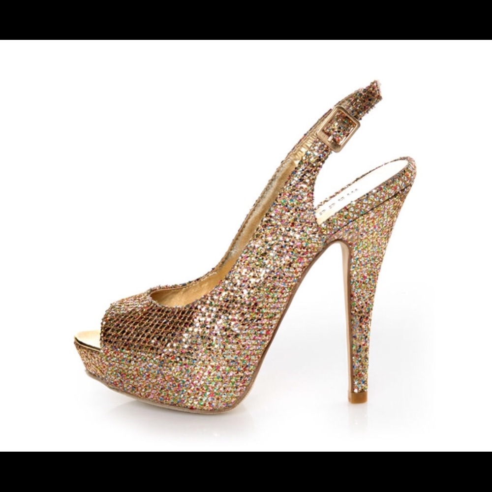 Madden Girl Jassperr Gold Multi Glitter Pumps